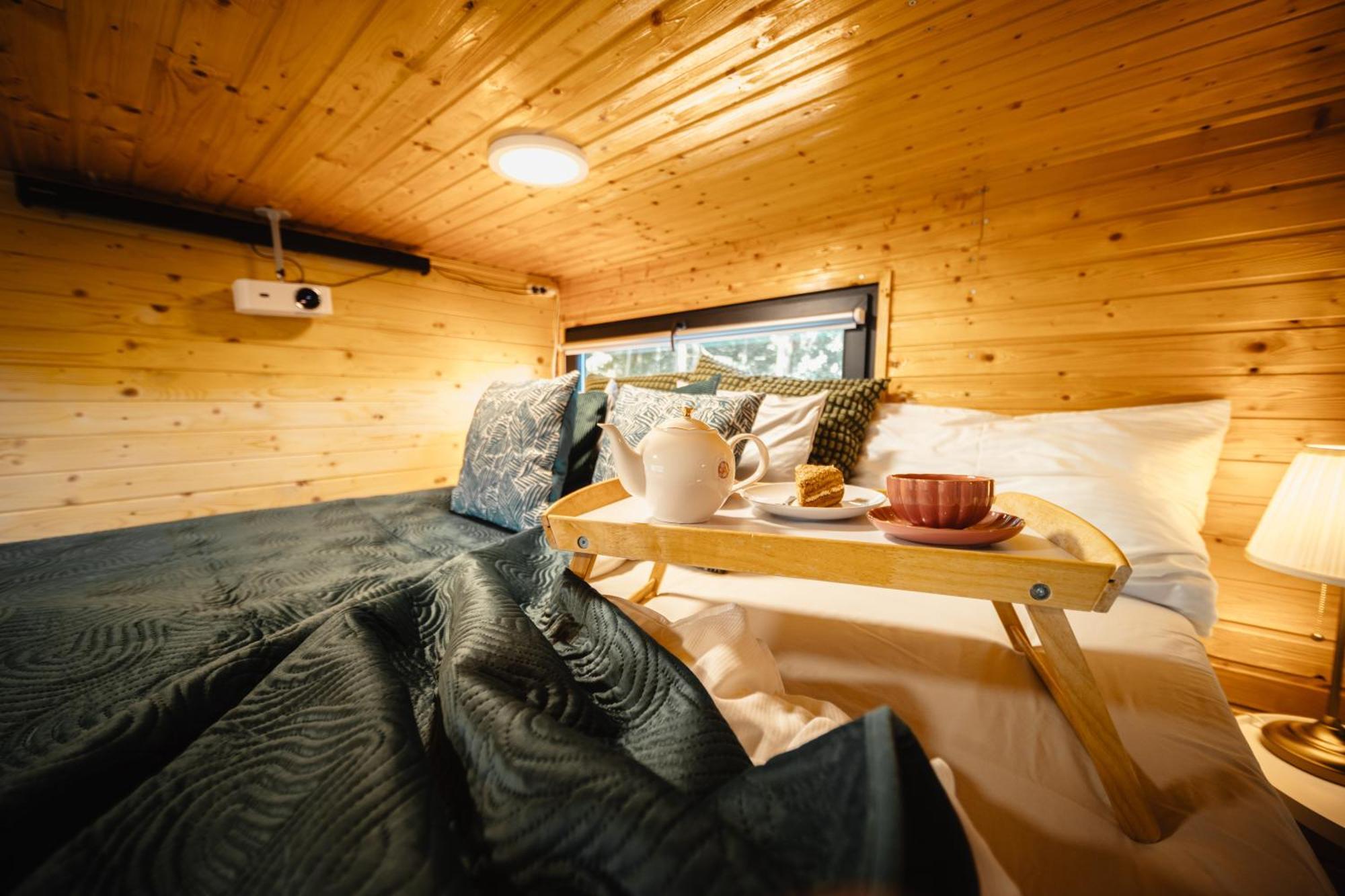 Secret Lake Prag Magic Place Relaxation& Wellness Rehenice Экстерьер фото